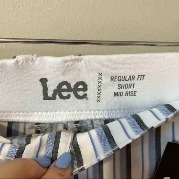 Lee Mid-Rise Stripe Short - Picture 4 of 9